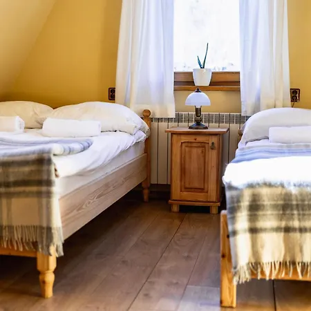 Pod Strzechą Domek alpejski